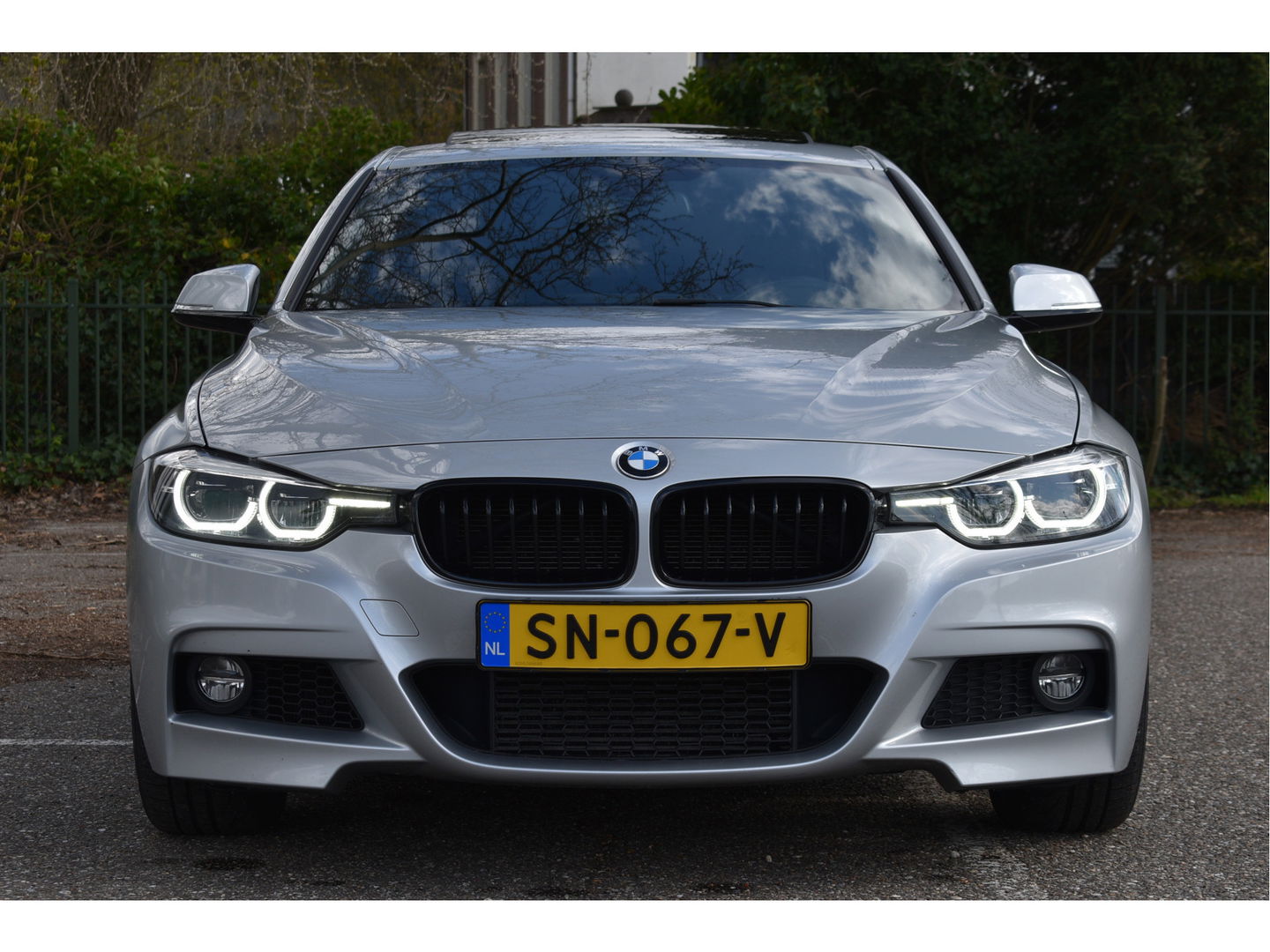 BMW 3 Serie 318i 318 I Edition M Sport Shadow Executive NL-AUTO | OPEN DAK | DIGITALE TELLERS | LEDEREN BEKL | Z+W BANDEN | STOELVERWARMING | NAVI