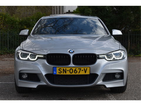 BMW 3 Serie 318i 318 I Edition M Sport Shadow Executive NL-AUTO | OPEN DAK | DIGITALE TELLERS | LEDEREN BEKL | Z+W BANDEN | STOELVERWARMING | NAVI