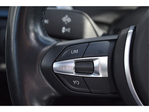 BMW 3 Serie 318i 318 I Edition M Sport Shadow Executive NL-AUTO | OPEN DAK | DIGITALE TELLERS | LEDEREN BEKL | Z+W BANDEN | STOELVERWARMING | NAVI