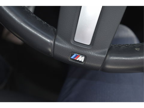 BMW 3 Serie 318i 318 I Edition M Sport Shadow Executive NL-AUTO | OPEN DAK | DIGITALE TELLERS | LEDEREN BEKL | Z+W BANDEN | STOELVERWARMING | NAVI