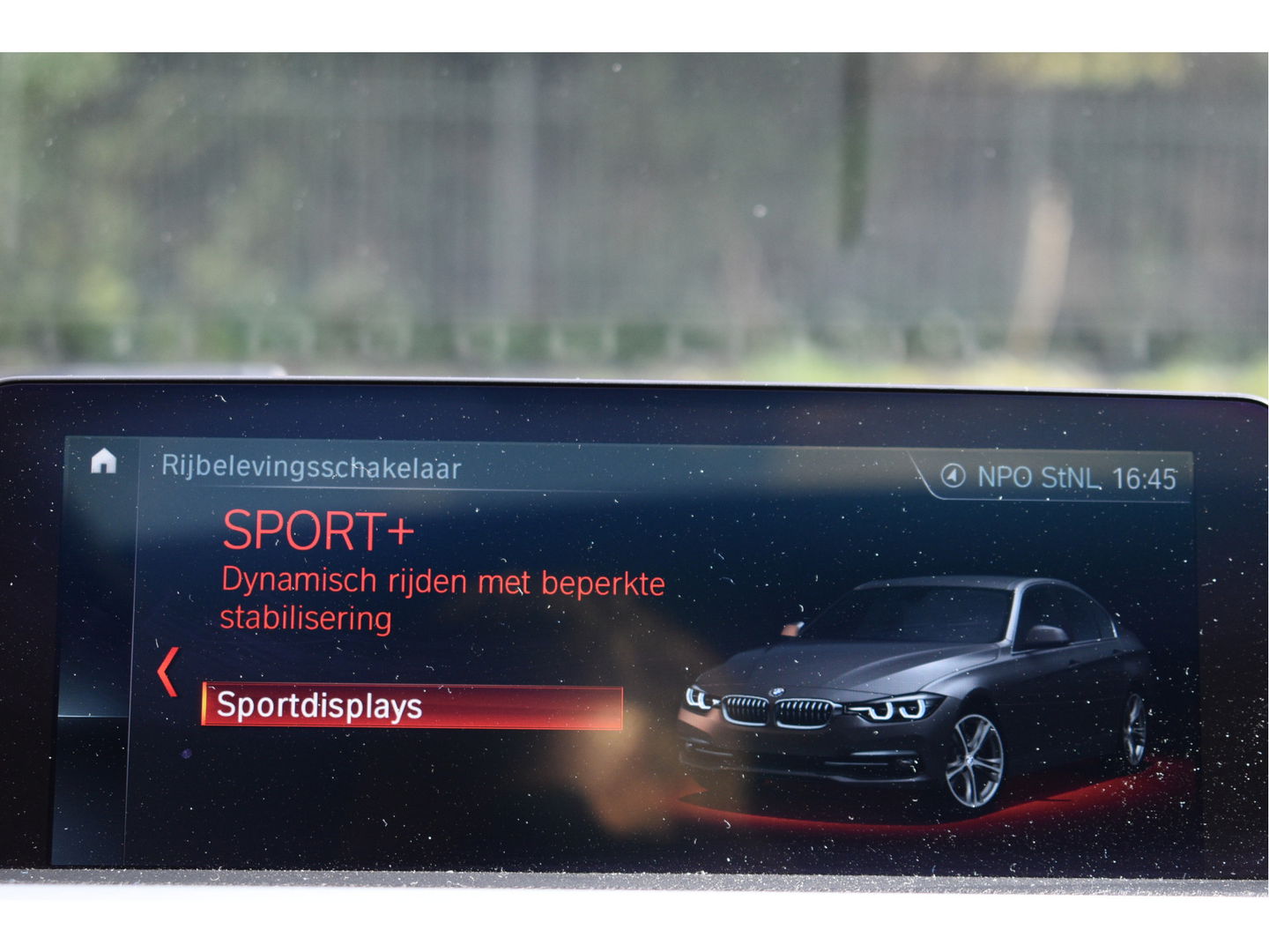 BMW 3 Serie 318i 318 I Edition M Sport Shadow Executive NL-AUTO | OPEN DAK | DIGITALE TELLERS | LEDEREN BEKL | Z+W BANDEN | STOELVERWARMING | NAVI