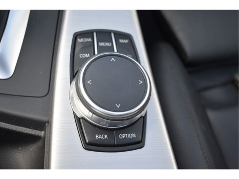 BMW 3 Serie 318i 318 I Edition M Sport Shadow Executive NL-AUTO | OPEN DAK | DIGITALE TELLERS | LEDEREN BEKL | Z+W BANDEN | STOELVERWARMING | NAVI