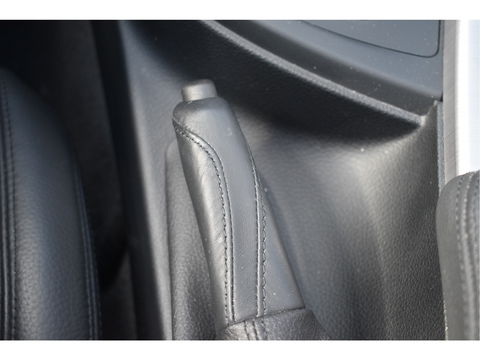 BMW 3 Serie 318i 318 I Edition M Sport Shadow Executive NL-AUTO | OPEN DAK | DIGITALE TELLERS | LEDEREN BEKL | Z+W BANDEN | STOELVERWARMING | NAVI