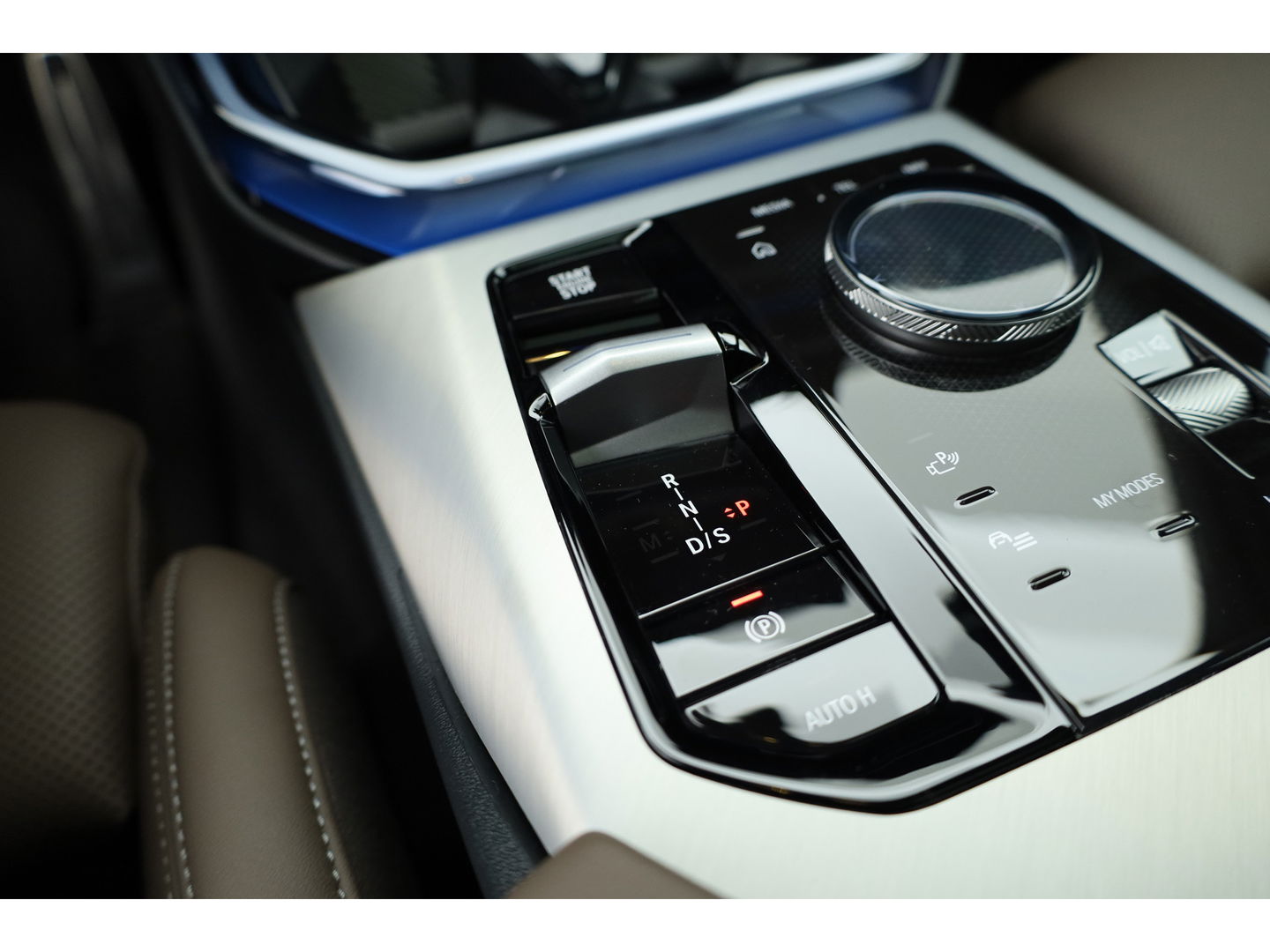 BMW X3 30e xDrive M Sport | Pano | HUD | Harman Kardon | Elek. Trekhaak | 360cam | Leder | 20''