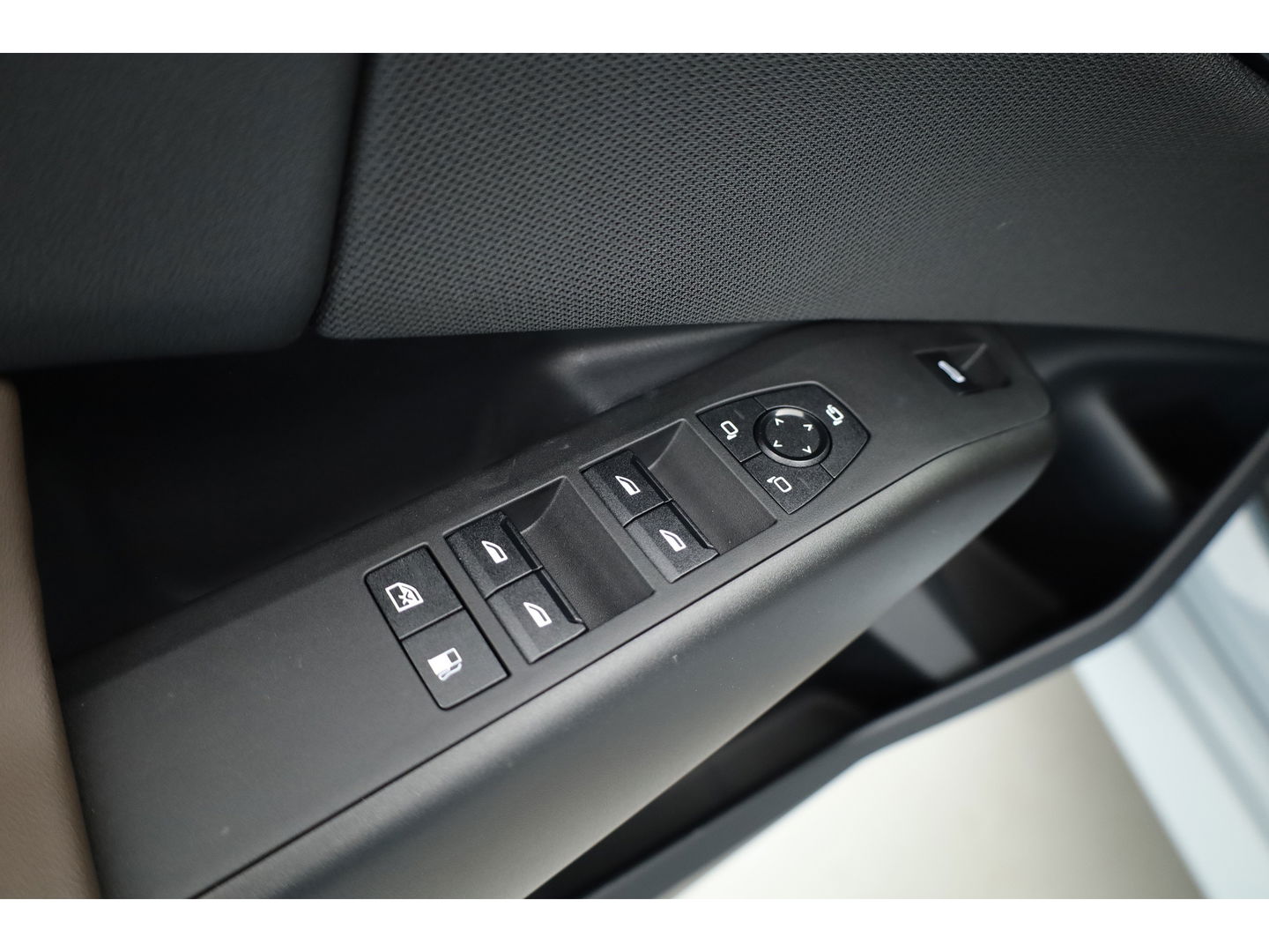 BMW X3 30e xDrive M Sport | Pano | HUD | Harman Kardon | Elek. Trekhaak | 360cam | Leder | 20''