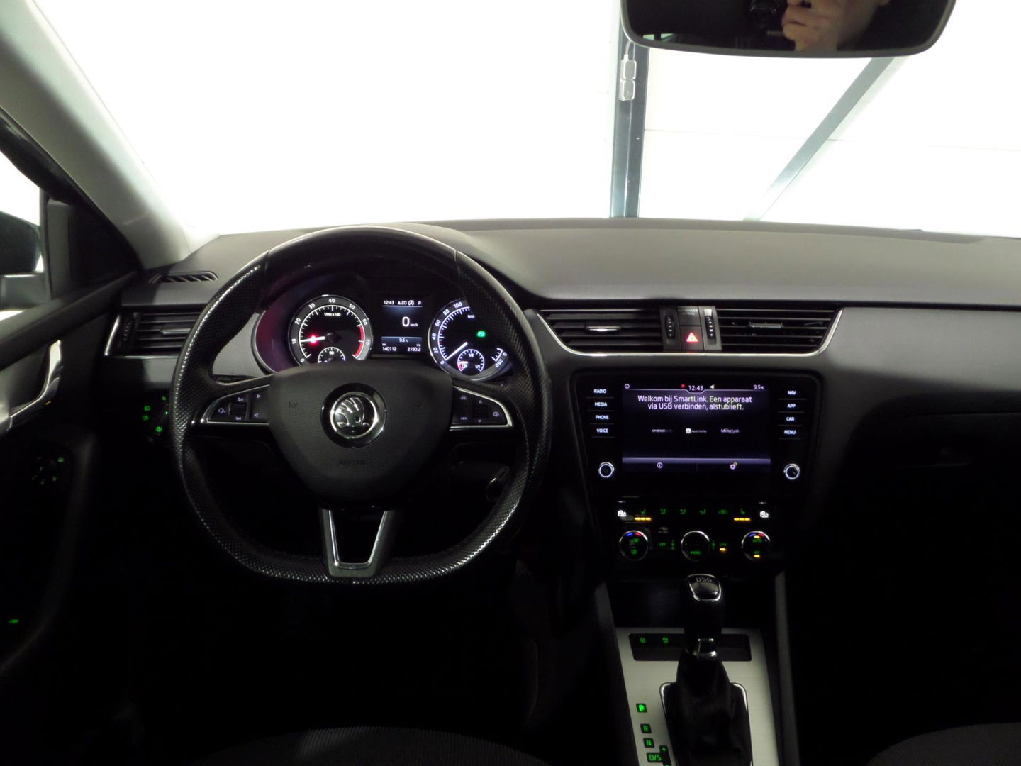 Škoda Octavia Combi 1.0 TSI Greentech Ambition Business "Origineel NL!" Automaat! Apple-carplay Stoelverwarming Full-LED Navigatie