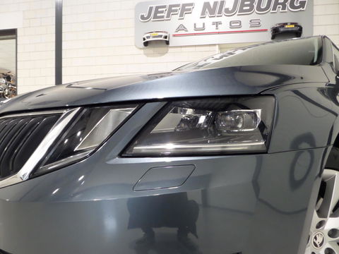 Škoda Octavia Combi 1.0 TSI Greentech Ambition Business "Origineel NL!" Automaat! Apple-carplay Stoelverwarming Full-LED Navigatie