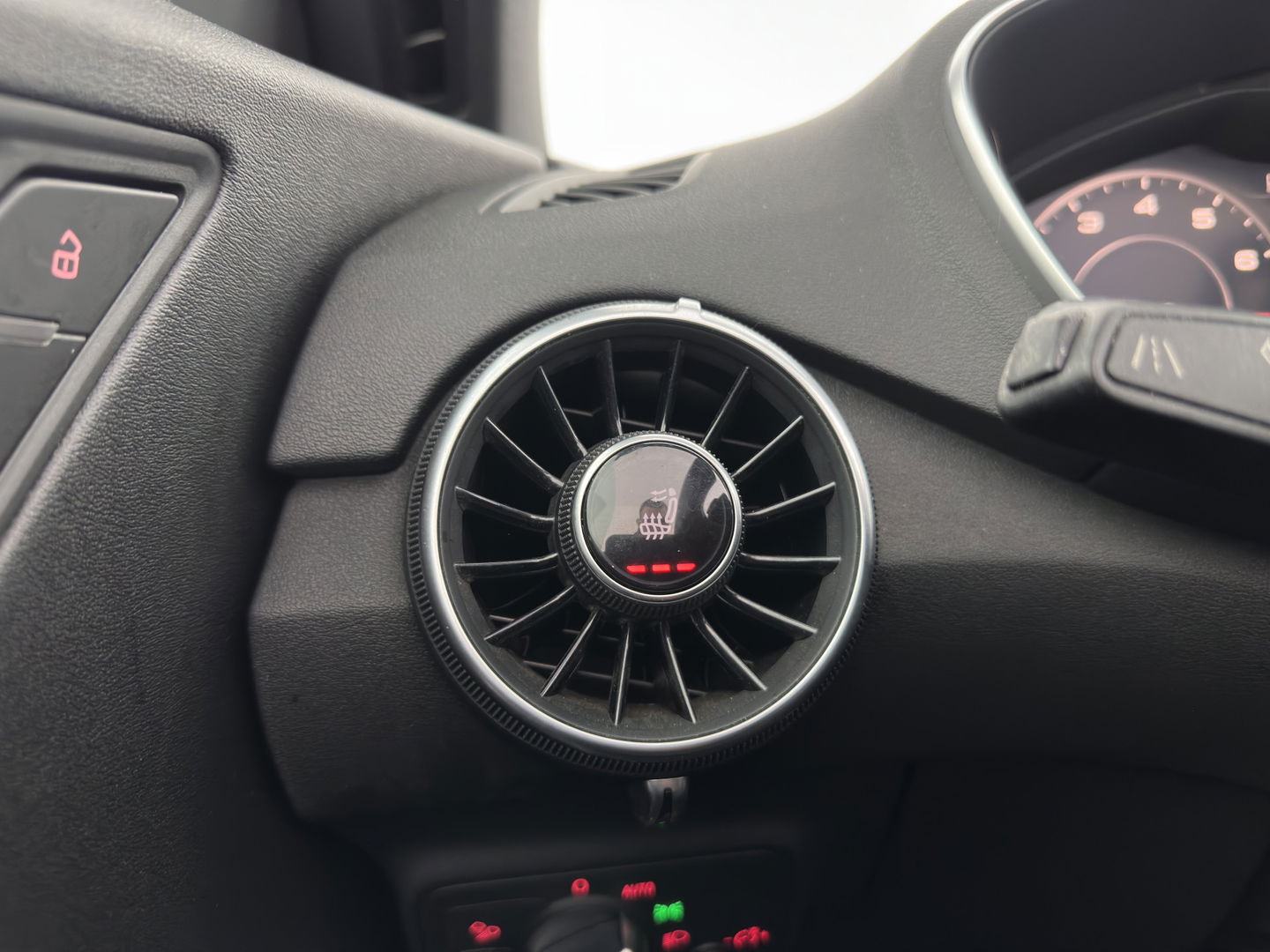 Audi TT Roadster 2.0 TFSI S-Line Pro Line Quattro Aut. *LEATHER-ALCANTARA | FULL-LED | BANG&OLUFSEN-AUDIO | DIGI-COCKPIT | AIR-SCARF | HEATED-SPORTSEATS | NAVI-FULLMAP | DAB+ | KEYLESS | ECC | PDC | 18''ALU*