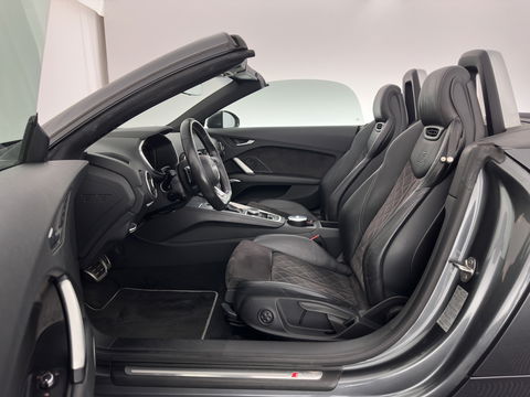 Audi TT Roadster 2.0 TFSI S-Line Pro Line Quattro Aut. *LEATHER-ALCANTARA | FULL-LED | BANG&OLUFSEN-AUDIO | DIGI-COCKPIT | AIR-SCARF | HEATED-SPORTSEATS | NAVI-FULLMAP | DAB+ | KEYLESS | ECC | PDC | 18''ALU*
