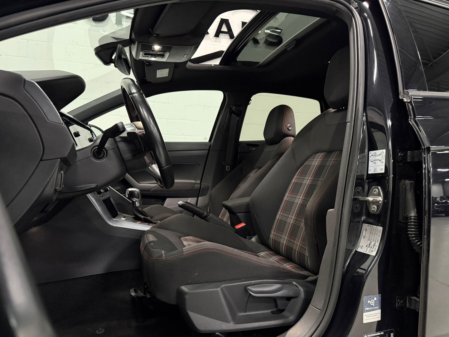 Volkswagen Polo 2.0 TSI GTI Pano*keyless*Cam