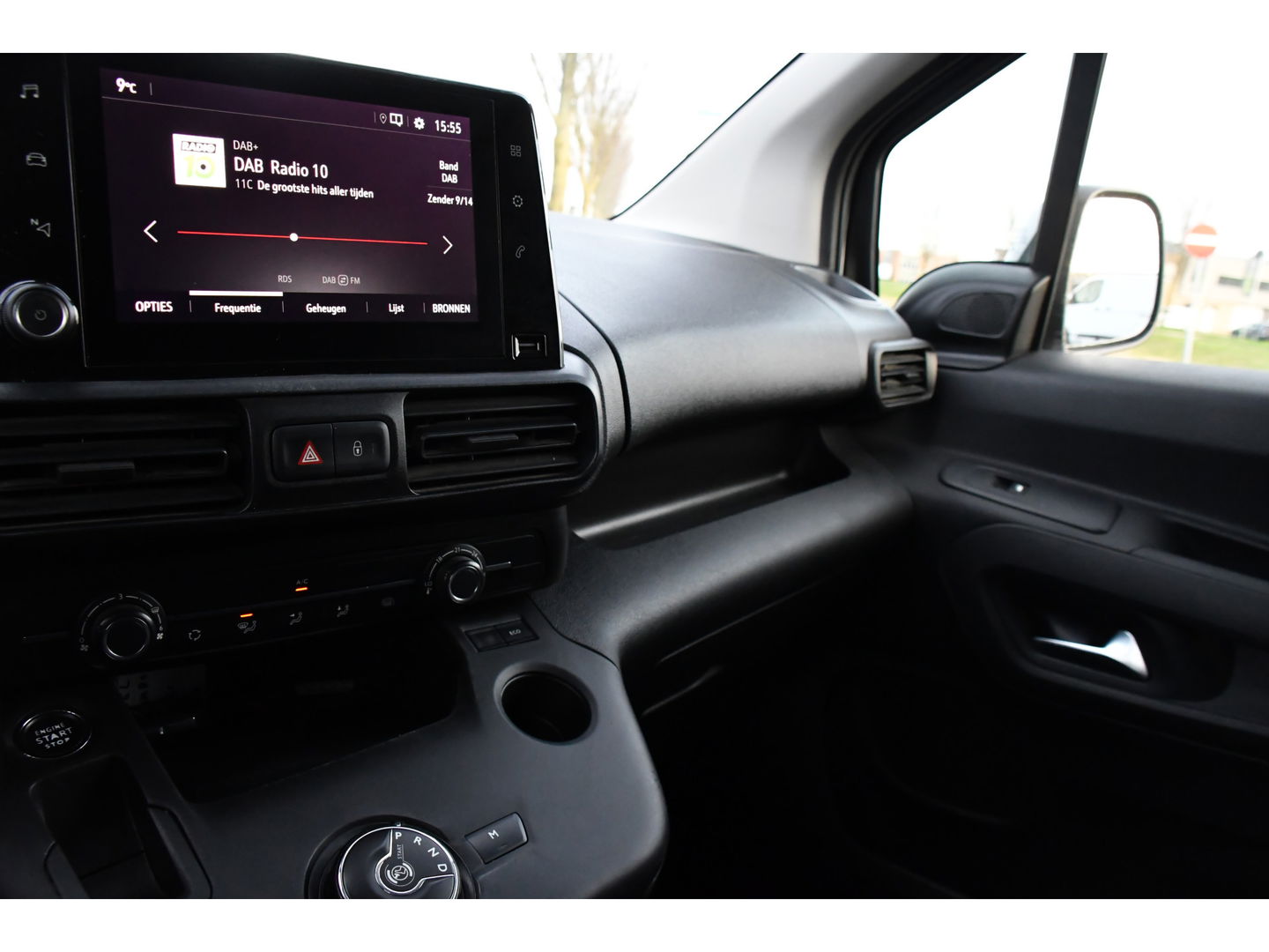 Opel Combo 1.5D L2H1PB Edition Camera, Cruise, Carplay, LED, 130pk, Automaat, Keyless, Multimedia, Uniek!