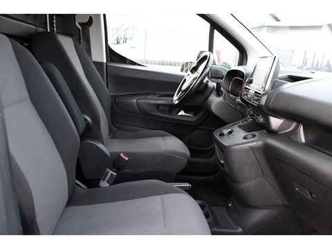 Opel Combo 1.5D L2H1PB Edition Camera, Cruise, Carplay, LED, 130pk, Automaat, Keyless, Multimedia, Uniek!