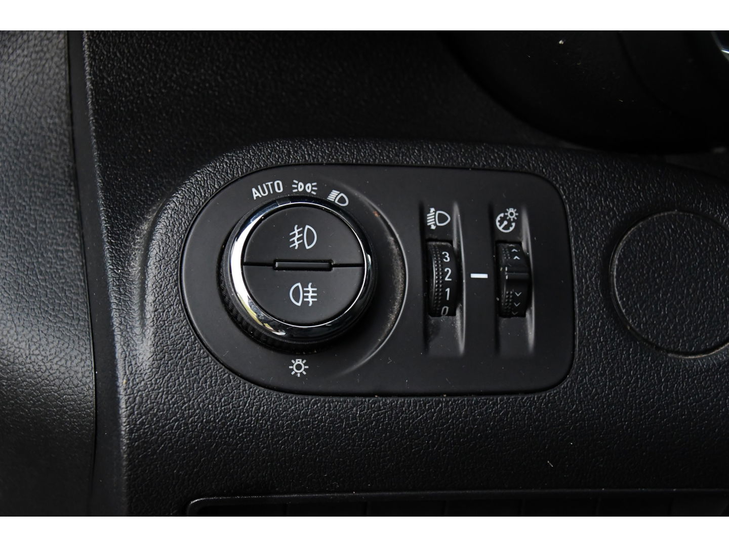 Opel Combo 1.5D L2H1PB Edition Camera, Cruise, Carplay, LED, 130pk, Automaat, Keyless, Multimedia, Uniek!