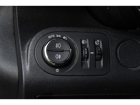 Opel Combo 1.5D L2H1PB Edition Camera, Cruise, Carplay, LED, 130pk, Automaat, Keyless, Multimedia, Uniek!