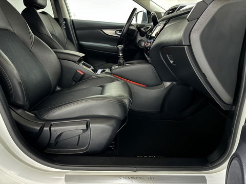 Nissan QASHQAI 1.2 Tekna+ Pano Cruise 360° Stoelv. Trekh. NAP