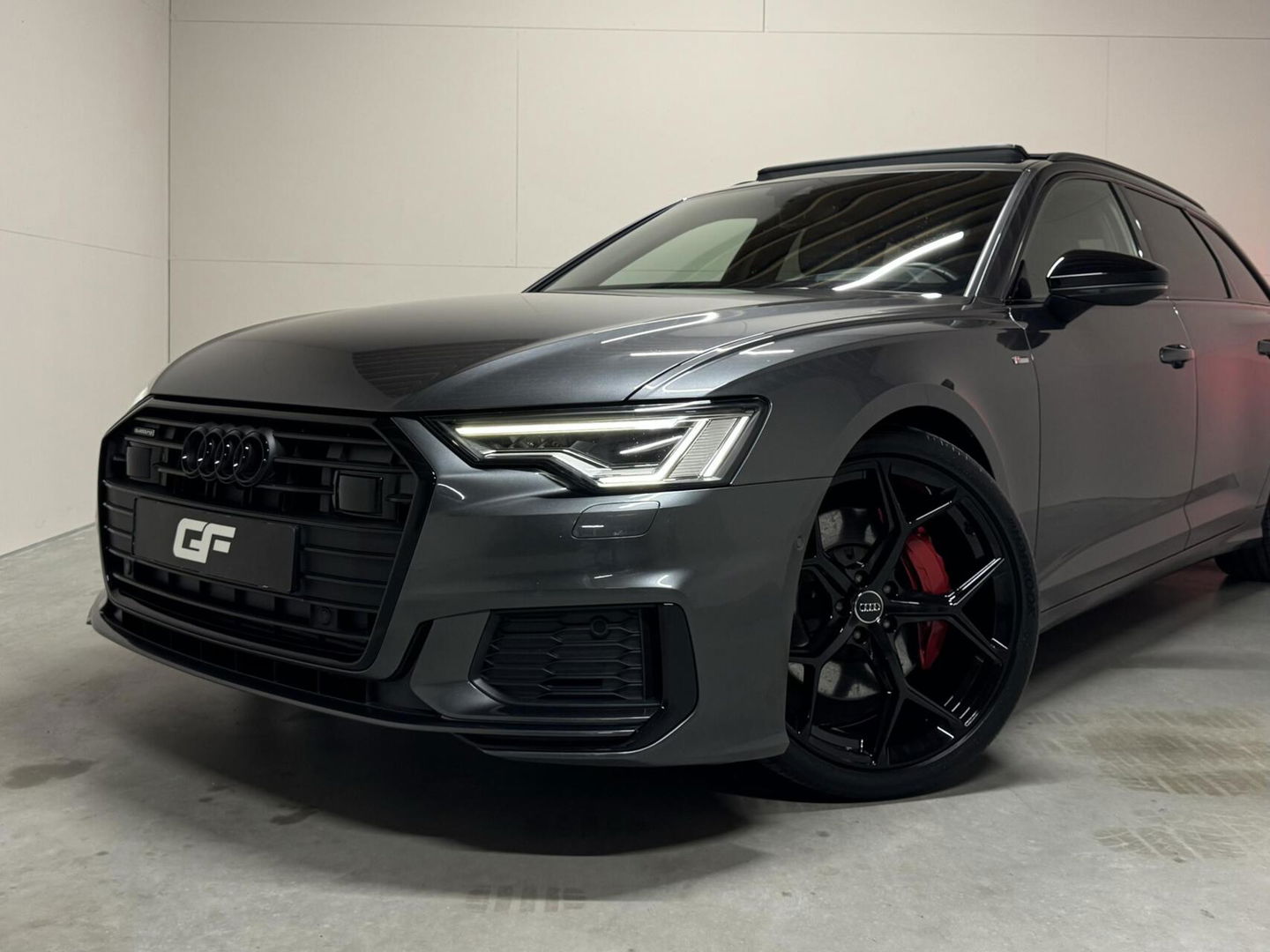 Audi A6 Avant 55 TFSI e Quattro Competition S-Line Edition Pano HUD Sfeer