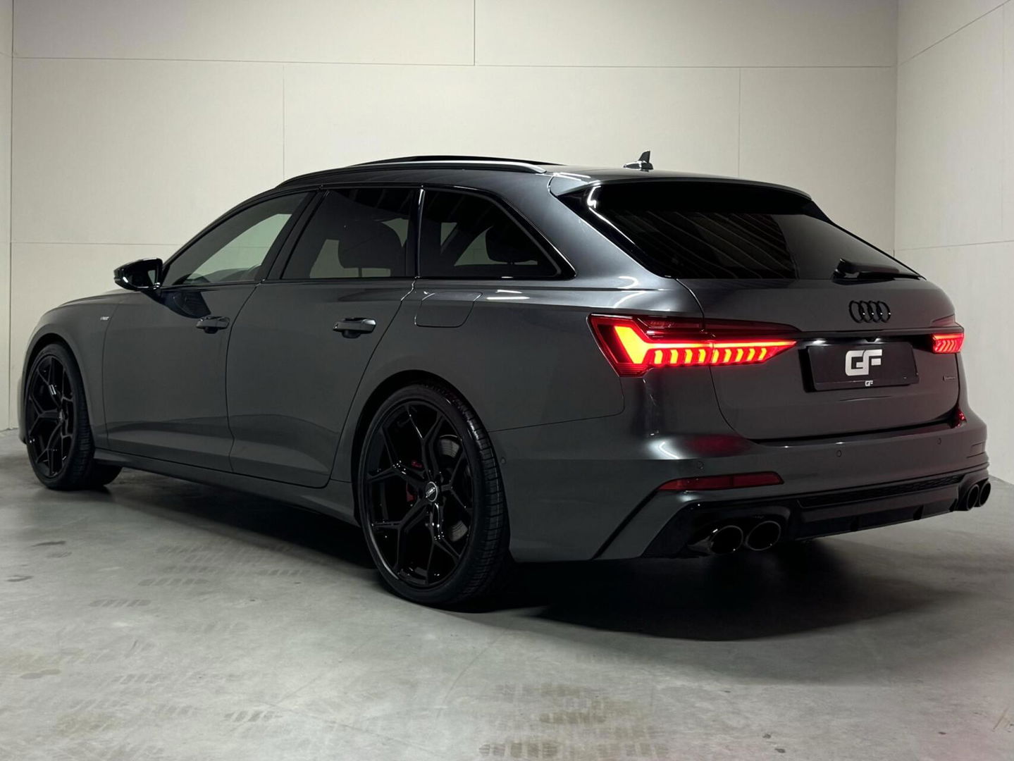 Audi A6 Avant 55 TFSI e Quattro Competition S-Line Edition Pano HUD Sfeer