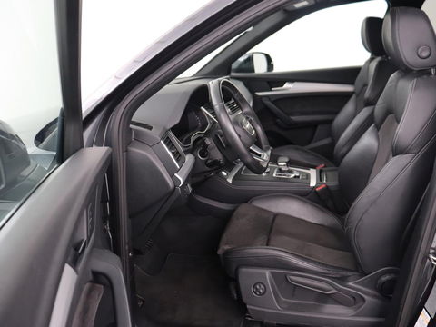 Audi Q5 55 TFSIe quattro S edition | Panoramadak | Carplay | Stoelverwarming | Trekhaak | Adaptive cruise | 20'' | Leder/Alcantara | Camera | Navigatie | DAB | Virtual Cockpit | Full LED | S Line | PHEV | Plug In