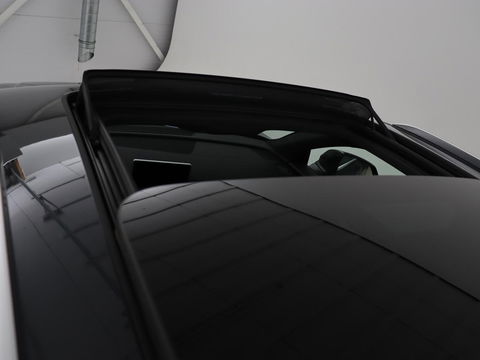 Audi Q5 55 TFSIe quattro S edition | Panoramadak | Carplay | Stoelverwarming | Trekhaak | Adaptive cruise | 20'' | Leder/Alcantara | Camera | Navigatie | DAB | Virtual Cockpit | Full LED | S Line | PHEV | Plug In