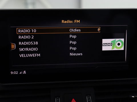 Audi Q5 55 TFSIe quattro S edition | Panoramadak | Carplay | Stoelverwarming | Trekhaak | Adaptive cruise | 20'' | Leder/Alcantara | Camera | Navigatie | DAB | Virtual Cockpit | Full LED | S Line | PHEV | Plug In