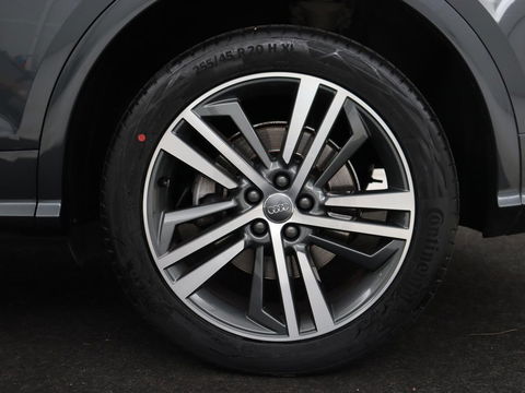 Audi Q5 55 TFSIe quattro S edition | Panoramadak | Carplay | Stoelverwarming | Trekhaak | Adaptive cruise | 20'' | Leder/Alcantara | Camera | Navigatie | DAB | Virtual Cockpit | Full LED | S Line | PHEV | Plug In