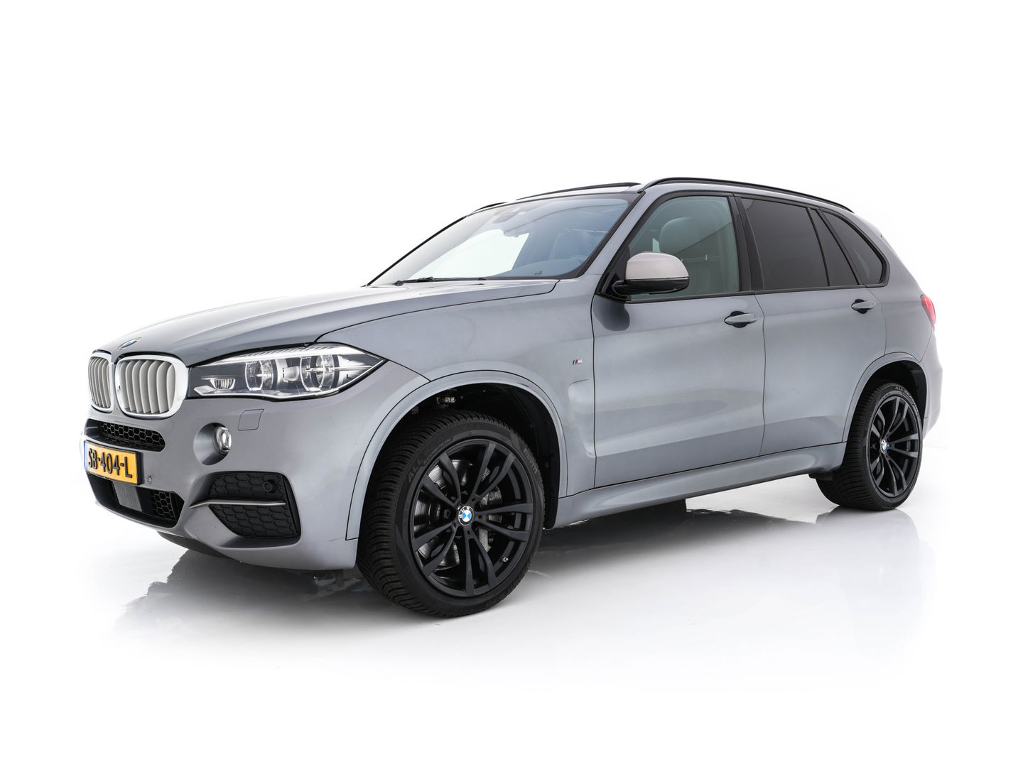 BMW X5 M50d M-Aerodinamica Aut. *PANO | HEAD-UP | LUXURY-LEATHER | ADAPTIVE-CRUISE | SOFT-CLOSE | BANG&OLUFSEN | TOP-VIEW | BLINDSPOT | NIGHT-VISION | MEMORY-PACK | DIGI-COCKPIT | HEATED-COMFORTSEATS | NAVI-FULLMAP |