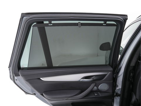 BMW X5 M50d M-Aerodinamica Aut. *PANO | HEAD-UP | LUXURY-LEATHER | ADAPTIVE-CRUISE | SOFT-CLOSE | BANG&OLUFSEN | TOP-VIEW | BLINDSPOT | NIGHT-VISION | MEMORY-PACK | DIGI-COCKPIT | HEATED-COMFORTSEATS | NAVI-FULLMAP |