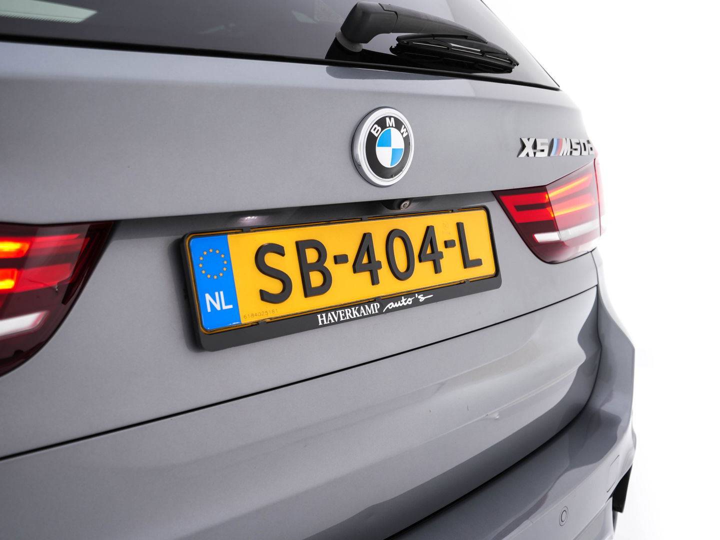 BMW X5 M50d M-Aerodinamica Aut. *PANO | HEAD-UP | LUXURY-LEATHER | ADAPTIVE-CRUISE | SOFT-CLOSE | BANG&OLUFSEN | TOP-VIEW | BLINDSPOT | NIGHT-VISION | MEMORY-PACK | DIGI-COCKPIT | HEATED-COMFORTSEATS | NAVI-FULLMAP |