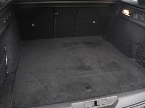 Peugeot 308 1.6 PHEV Active Pack Business | Stoelverwarming | Half leder | Sportstoelen | Carplay | Parkeerhulp | Full LED | Climate control | Bluetooth | Cruise control | Plug In