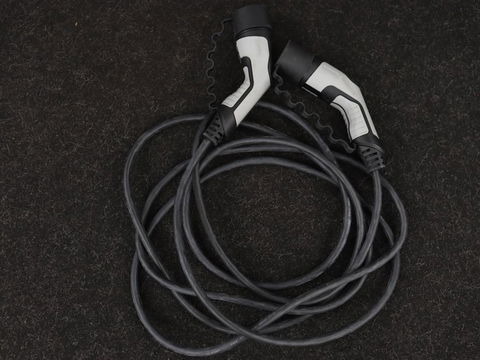 Peugeot 308 1.6 PHEV Active Pack Business | Stoelverwarming | Half leder | Sportstoelen | Carplay | Parkeerhulp | Full LED | Climate control | Bluetooth | Cruise control | Plug In