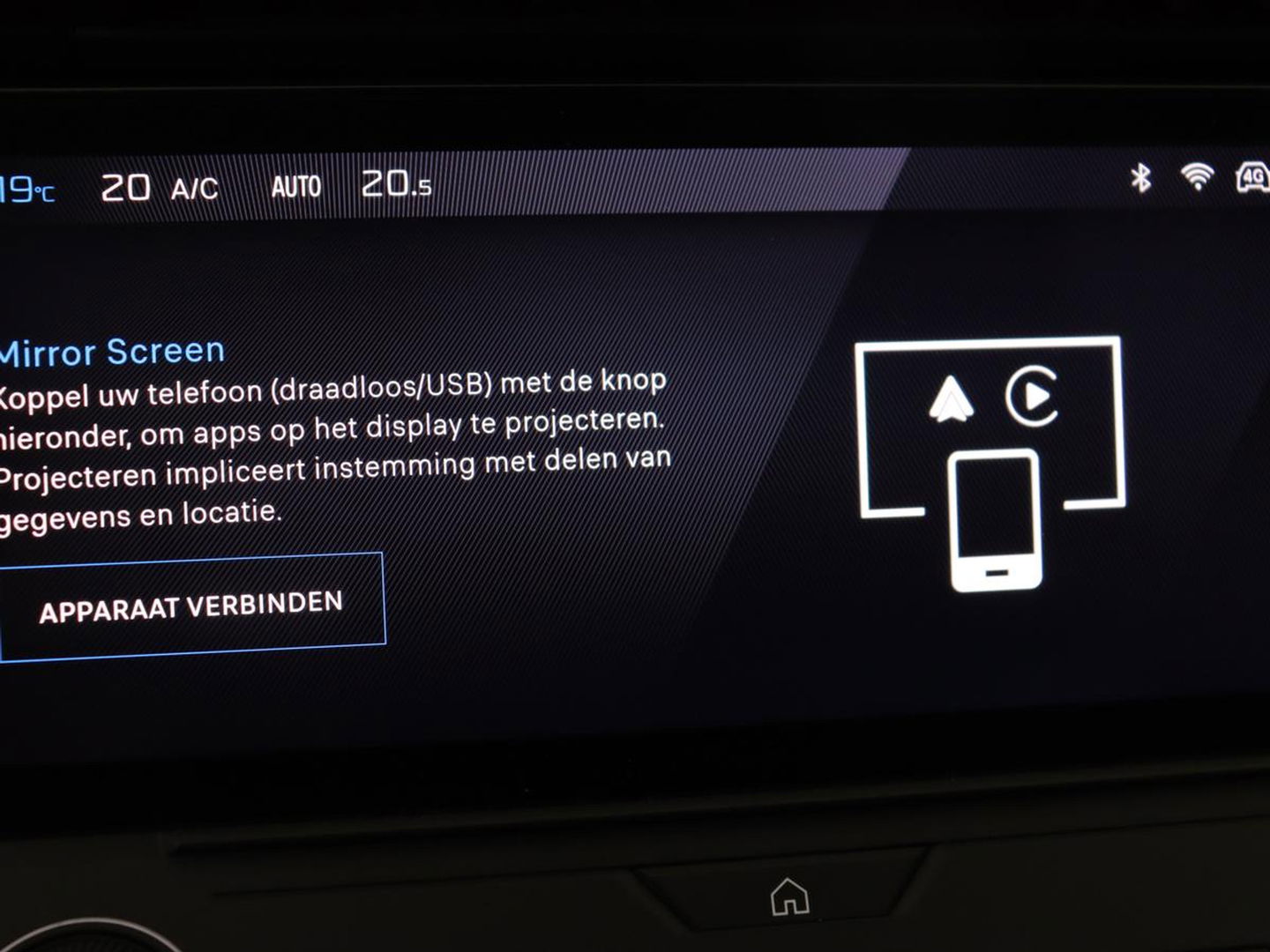 Peugeot 308 1.6 PHEV Active Pack Business | Stoelverwarming | Half leder | Sportstoelen | Carplay | Parkeerhulp | Full LED | Climate control | Bluetooth | Cruise control | Plug In