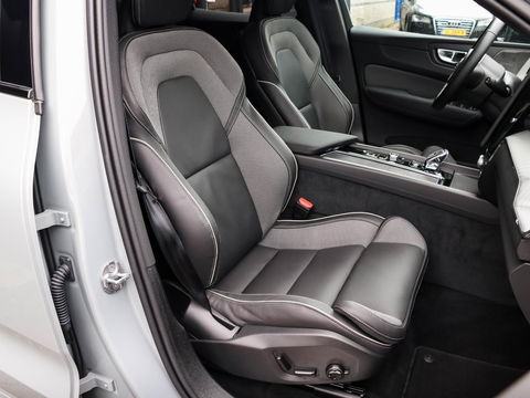 Volvo XC60 T6 AWD Plus Dark MY2026 360 | 21 inch | Harman Kardon