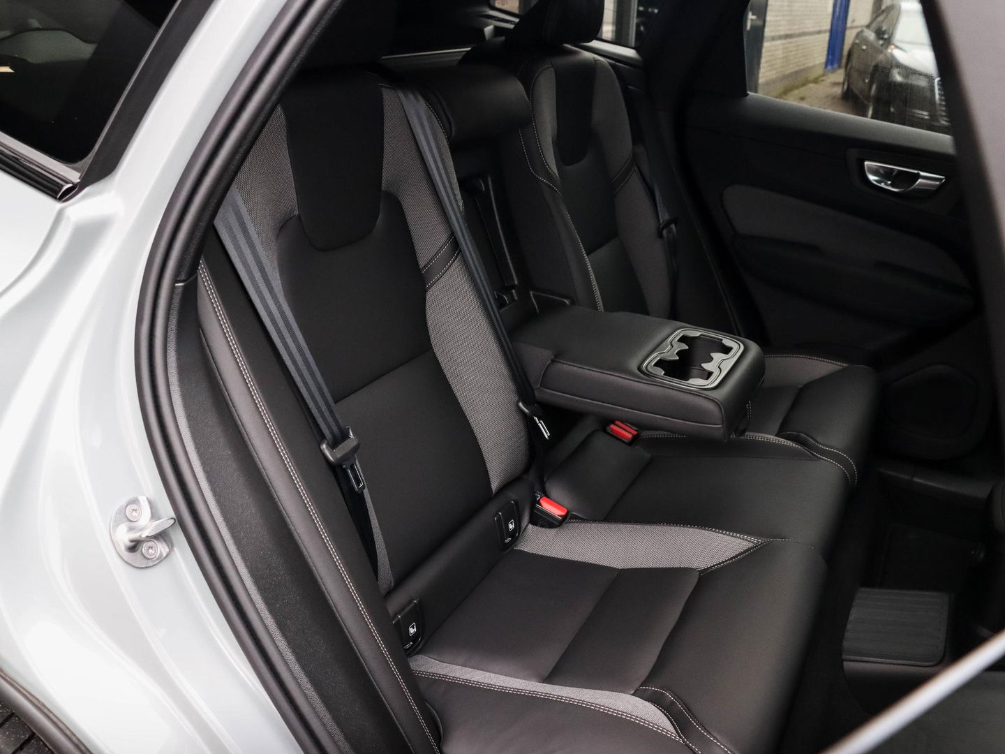 Volvo XC60 T6 AWD Plus Dark MY2026 360 | 21 inch | Harman Kardon