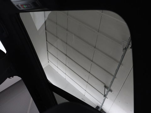 Volkswagen Tiguan 1.4 TSI eHybrid R-Line | Panoramadak | Trekhaak | Head-Up | Stoelverwarming | Adaptive cruise | Camera | Carplay | Matrix LED | Navigatie | 19'' | Virtual Cockpit | PHEV | Plug In