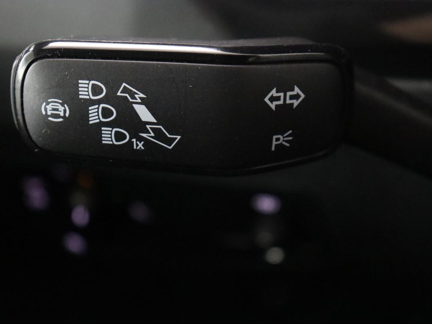 Volkswagen Tiguan 1.4 TSI eHybrid R-Line | Panoramadak | Trekhaak | Head-Up | Stoelverwarming | Adaptive cruise | Camera | Carplay | Matrix LED | Navigatie | 19'' | Virtual Cockpit | PHEV | Plug In