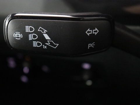 Volkswagen Tiguan 1.4 TSI eHybrid R-Line | Panoramadak | Trekhaak | Head-Up | Stoelverwarming | Adaptive cruise | Camera | Carplay | Matrix LED | Navigatie | 19'' | Virtual Cockpit | PHEV | Plug In