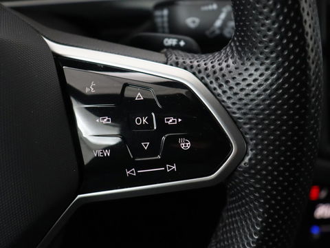 Volkswagen Tiguan 1.4 TSI eHybrid R-Line | Panoramadak | Trekhaak | Head-Up | Stoelverwarming | Adaptive cruise | Camera | Carplay | Matrix LED | Navigatie | 19'' | Virtual Cockpit | PHEV | Plug In