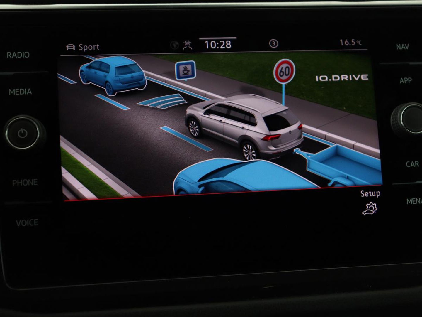 Volkswagen Tiguan 1.4 TSI eHybrid R-Line | Panoramadak | Trekhaak | Head-Up | Stoelverwarming | Adaptive cruise | Camera | Carplay | Matrix LED | Navigatie | 19'' | Virtual Cockpit | PHEV | Plug In