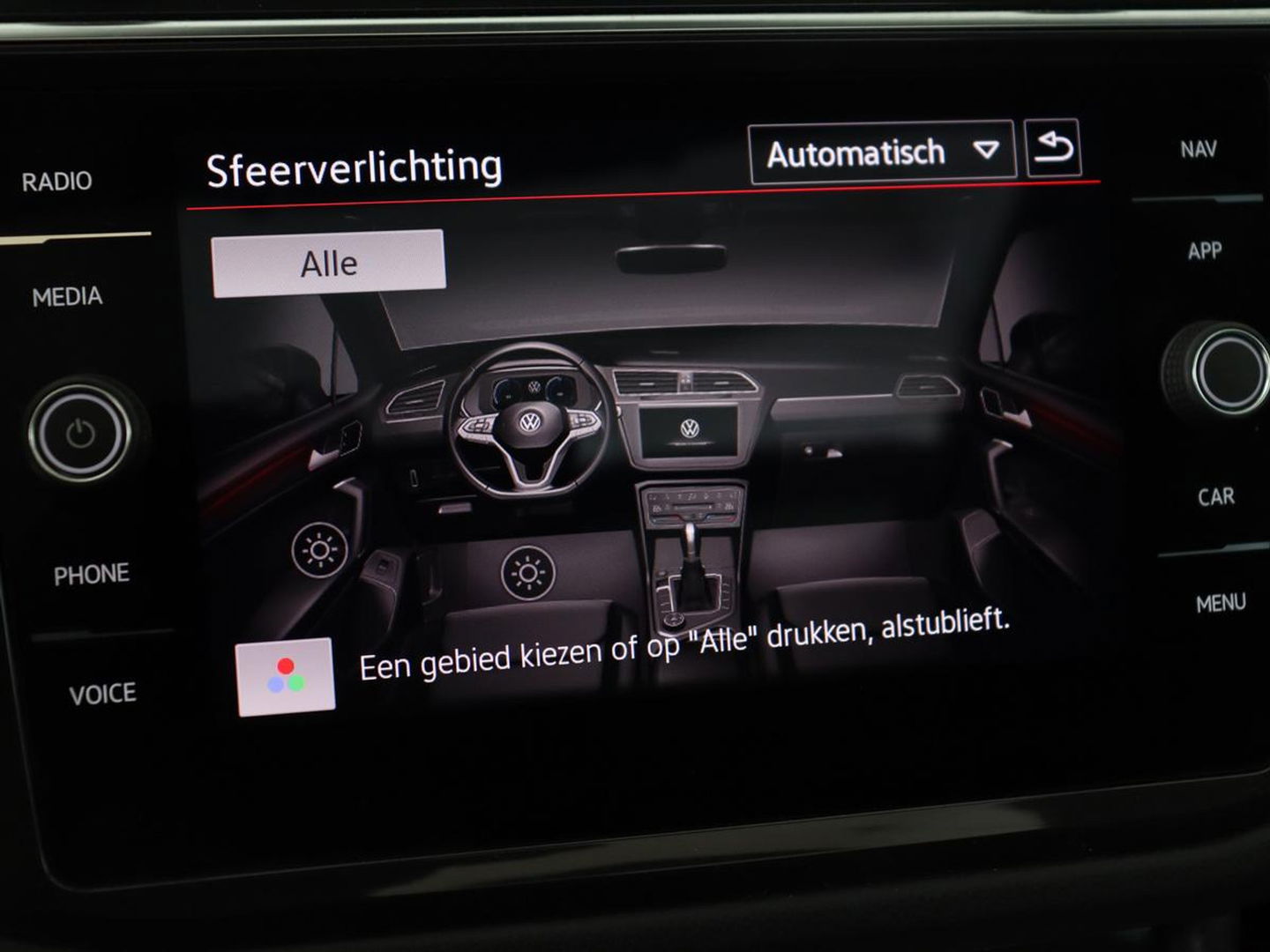 Volkswagen Tiguan 1.4 TSI eHybrid R-Line | Panoramadak | Trekhaak | Head-Up | Stoelverwarming | Adaptive cruise | Camera | Carplay | Matrix LED | Navigatie | 19'' | Virtual Cockpit | PHEV | Plug In