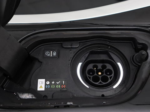 Peugeot 508 1.6 HYbrid 225 Allure | Adaptive cruise | Half leder | Marix LED | Carplay | Camera | Keyless | Navigatie | Getint glas | Climate control | PHEV | Plug In