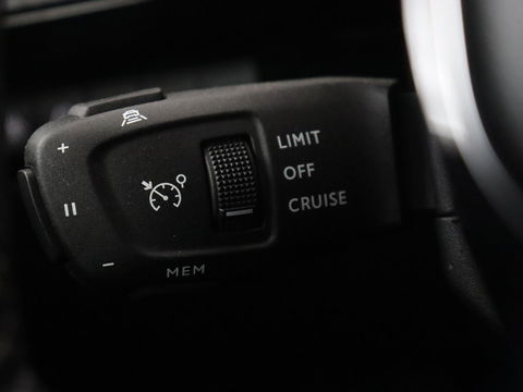 Peugeot 508 1.6 HYbrid 225 Allure | Adaptive cruise | Half leder | Marix LED | Carplay | Camera | Keyless | Navigatie | Getint glas | Climate control | PHEV | Plug In