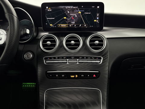 Mercedes-Benz GLC 300de 4MATIC Business Solution AMG | SOH 92% | Pano | Sfeerverl. | Camera | Virtual | Carplay | Trekh. | Keyless