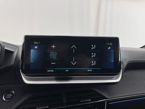 Peugeot e-208 EV GT Pack 50 kWh [ 3-Fase ] (INCL-BTW) (INCL-BTW) *FULL-LED | DIGI-COCKPIT | BLINDSPOT | CAMERA | LEATHER-ALCANTARA | AMBIENT-LIGHT | NAVI-FULLMAP | LANE-ASSIST | KEYLESS | DAB | CCS-FASTLOADER | HEATED-SPORTSEATS | 17'