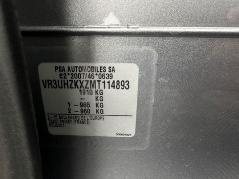 Peugeot e-208 EV GT Pack 50 kWh [ 3-Fase ] (INCL-BTW) (INCL-BTW) *FULL-LED | DIGI-COCKPIT | BLINDSPOT | CAMERA | LEATHER-ALCANTARA | AMBIENT-LIGHT | NAVI-FULLMAP | LANE-ASSIST | KEYLESS | DAB | CCS-FASTLOADER | HEATED-SPORTSEATS | 17'