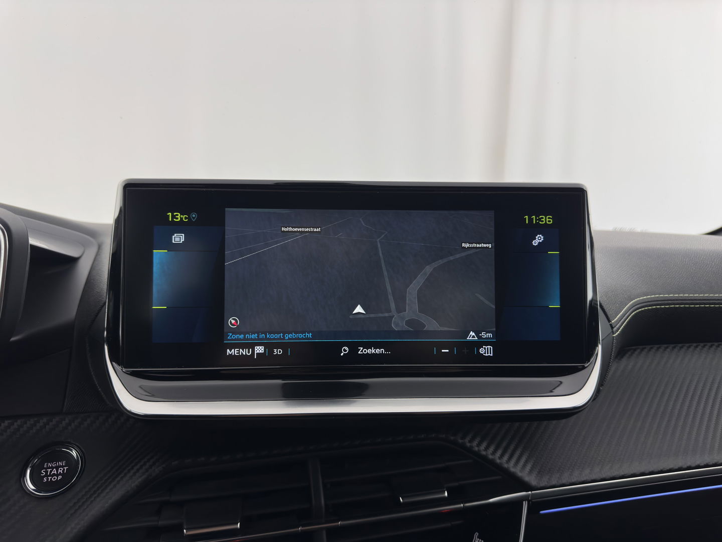 Peugeot e-208 EV GT Pack 50 kWh [ 3-Fase ] (INCL-BTW) (INCL-BTW) *FULL-LED | DIGI-COCKPIT | BLINDSPOT | CAMERA | LEATHER-ALCANTARA | AMBIENT-LIGHT | NAVI-FULLMAP | LANE-ASSIST | KEYLESS | DAB | CCS-FASTLOADER | HEATED-SPORTSEATS | 17'