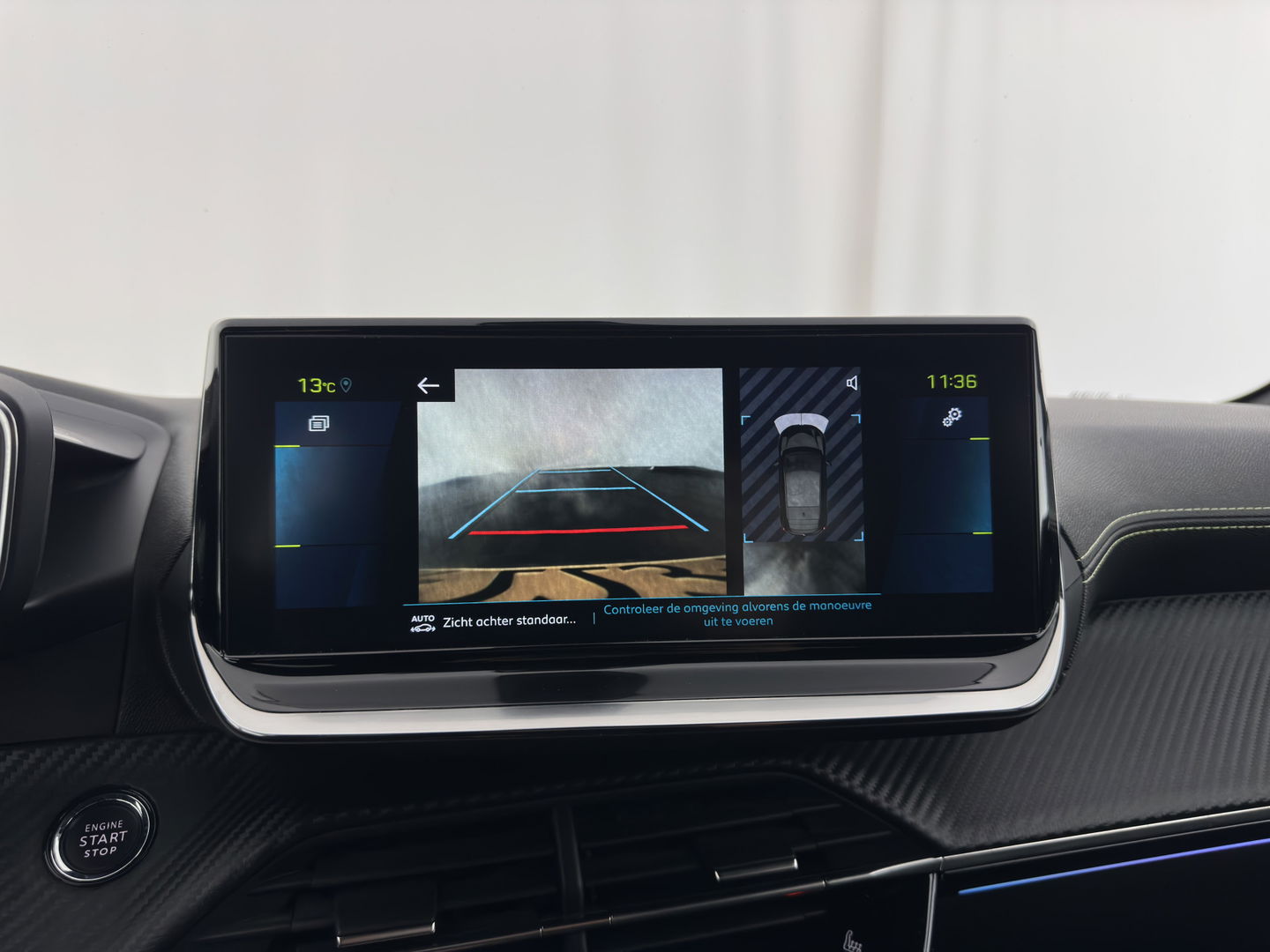 Peugeot e-208 EV GT Pack 50 kWh [ 3-Fase ] (INCL-BTW) (INCL-BTW) *FULL-LED | DIGI-COCKPIT | BLINDSPOT | CAMERA | LEATHER-ALCANTARA | AMBIENT-LIGHT | NAVI-FULLMAP | LANE-ASSIST | KEYLESS | DAB | CCS-FASTLOADER | HEATED-SPORTSEATS | 17'