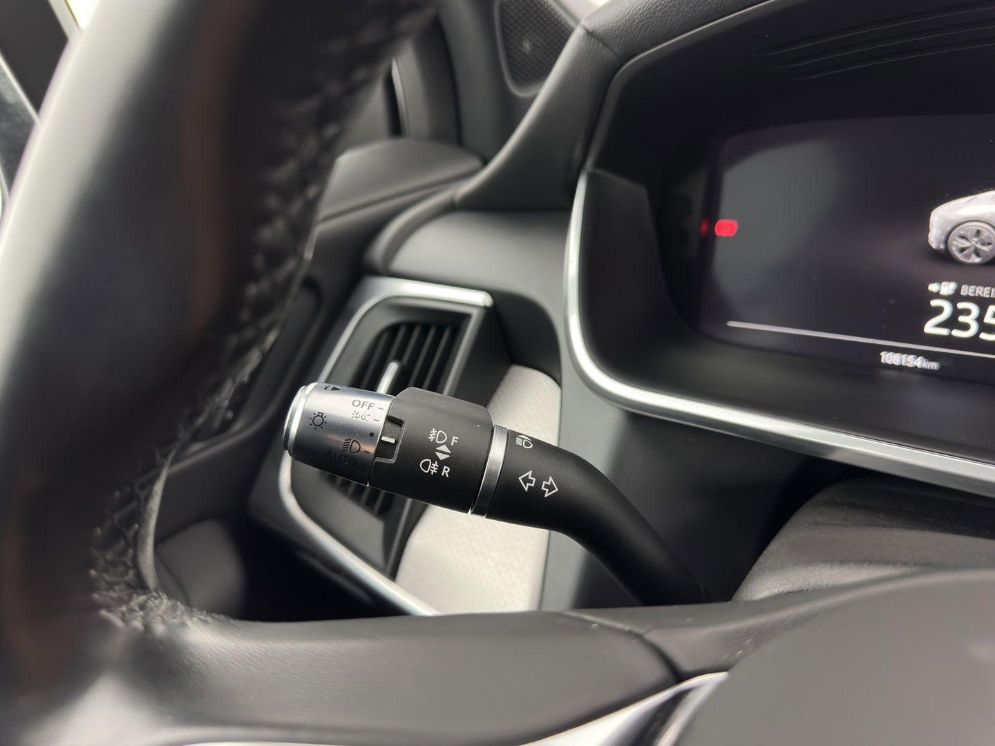 Jaguar I-PACE EV400 HSE 90 kWh (INCL-BTW) *PANO | LUXURY-LEATHER | FULL-LED | MERIDIAN-AUDIO | TOP-VIEW | MEMORY-PACK | BLIND-SPOT | DIGI-COCKPIT | KEYLESS | DAB+ | NAVI-FULLMAP | ECC | HEATED-COMFORTSEATS | PDC | CRUISE |