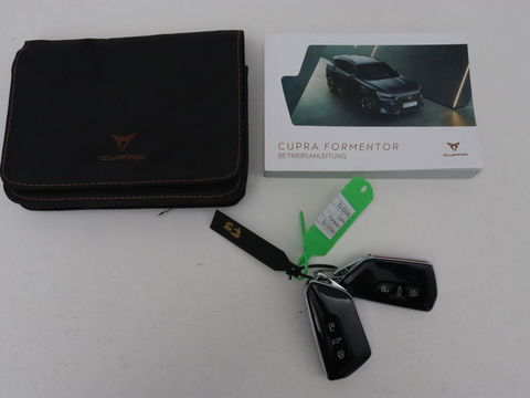 CUPRA Formentor 1.4 eHybrid | Stoelverwarming | Carplay | Adaptive cruise | Sfeerverlichting | Navigatie | Keyless | Stuurverwarming | Full LED | PHEV | Plug In