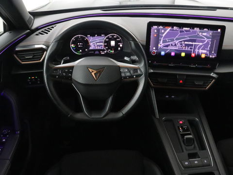 CUPRA Formentor 1.4 eHybrid | Stoelverwarming | Carplay | Adaptive cruise | Sfeerverlichting | Navigatie | Keyless | Stuurverwarming | Full LED | PHEV | Plug In