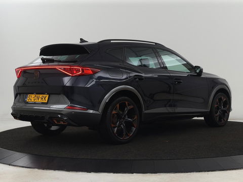 CUPRA Formentor 1.4 eHybrid | Stoelverwarming | Carplay | Adaptive cruise | Sfeerverlichting | Navigatie | Keyless | Stuurverwarming | Full LED | PHEV | Plug In